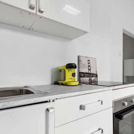 Atheneum Easy Retreat Apartment Букурещ Екстериор снимка